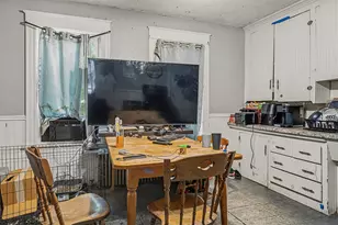 20 Summer St, Lewiston, ME 04240 - Photo 11