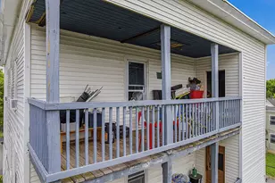 20 Summer St, Lewiston, ME 04240 - Photo 7