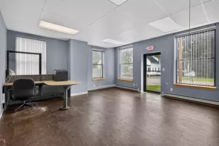 117 Mill St, Orono, ME 04473 - Photo 3