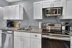 117 Mill St, Orono, ME 04473 - Photo 5