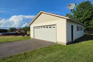 248 Lee Rd, Lincoln, ME 04457 - Photo 15