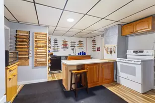 246 Lincoln St, Lewiston, ME 04240 - Photo 3