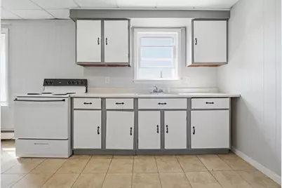 28 Eaton Street, Lewiston, ME 04240 - Photo 23
