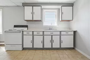 28 Eaton St, Lewiston, ME 04240 - Photo 23