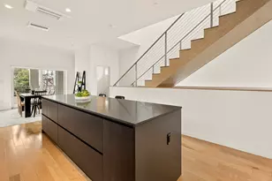 5 Salem St, Portland, ME 04102 - Photo 3
