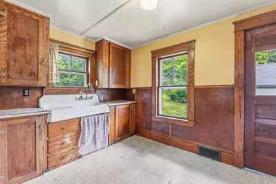 4 Florence Street Place, Augusta, ME 04330 - Photo 9