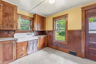 4 Florence St Pl, Augusta, ME 04330 - Photo 9