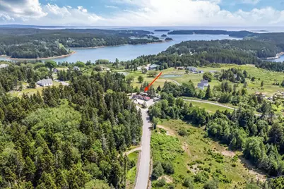 40 North Road, Swans Island, ME 04685 - Photo 5