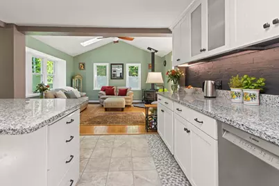 2 Little Brook Drive, Falmouth, ME 04105 - Photo 11