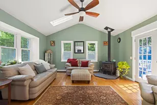 2 Little Brook Dr, Falmouth, ME 04105 - Photo 7