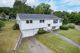 28 Marine St, Winterport, ME 04496 - Photo 3