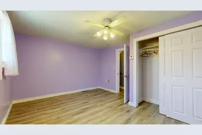 533 W Broadway, Lincoln, ME 04457 - Photo 19