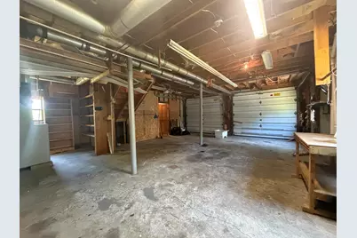 533 W Broadway, Lincoln, ME 04457 - Photo 41