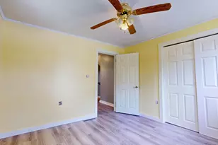 533 W Broadway, Lincoln, ME 04457 - Photo 25
