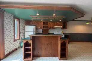 533 W Broadway, Lincoln, ME 04457 - Photo 29