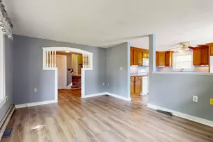 533 W Broadway, Lincoln, ME 04457 - Photo 11