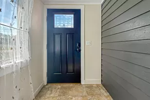 51 Cedar St, Presque Isle, ME 04769 - Photo 5