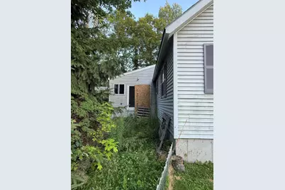 29 Washington Street, Waterville, ME 04901 - Photo 9