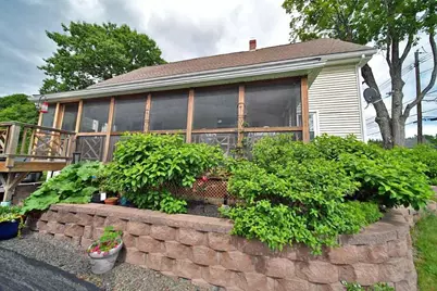 66 Pearce Avenue, Houlton, ME 04730 - Photo 7