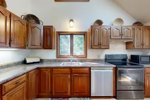 43 Lakeman Ln, Thomaston, ME 04861 - Photo 17