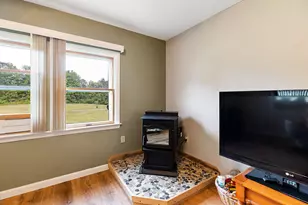 825 W River Rd, Augusta, ME 04330 - Photo 33