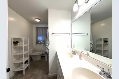902 Eastern Avenue, Augusta, ME 04330 - Photo 15