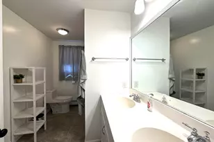 902 Eastern Ave, Augusta, ME 04330 - Photo 15