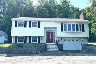 902 Eastern Ave, Augusta, ME 04330 - Photo 3