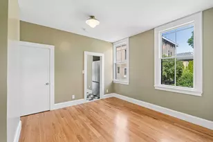 138 Pine St, Portland, ME 04102 - Photo 13