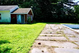 262 Hartland Ave, Pittsfield, ME 04967 - Photo 41