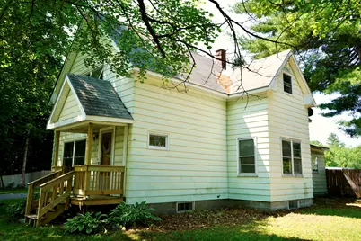 262 Hartland Avenue, Pittsfield, ME 04967 - Photo 3