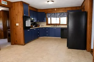 262 Hartland Ave, Pittsfield, ME 04967 - Photo 7