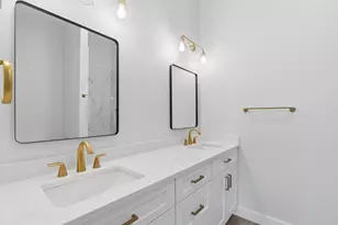 18 Salt Pt Dr, Old Orchard Beach, ME 04064 - Photo 25