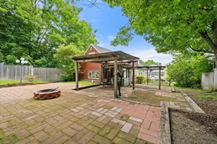 137 Main St, Winterport, ME 04496 - Photo 47