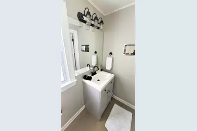 34 Western Avenue, Waterville, ME 04901 - Photo 13