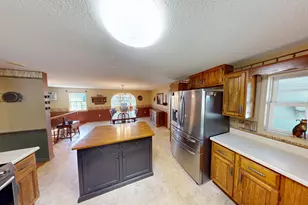 201 Bean St, Turner, ME 04282 - Photo 9