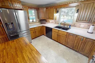 201 Bean St, Turner, ME 04282 - Photo 7