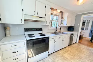 14 Castine Ave, Portland, ME 04103 - Photo 17