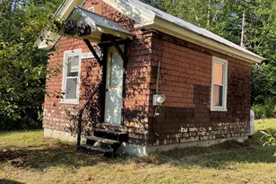 19 Henderson St, Jackman, ME 04945 - Photo 9