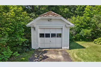 1106 Chase Road, Veazie, ME 04401 - Photo 15