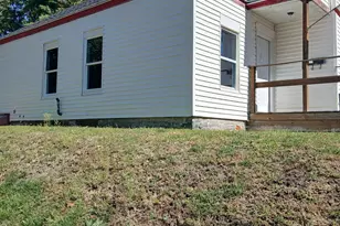 24 Green St, Livermore Falls, ME 04254 - Photo 9