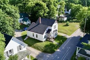 24 Green St, Livermore Falls, ME 04254 - Photo 1