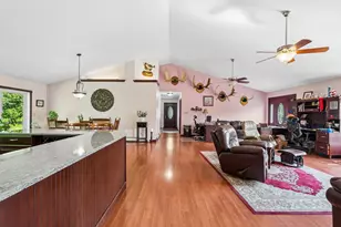 261 S Livermore Rd, Turner, ME 04282 - Photo 47