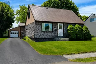 20 Park St, East Millinocket, ME 04430 - Photo 1