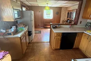 20 Park St, East Millinocket, ME 04430 - Photo 3