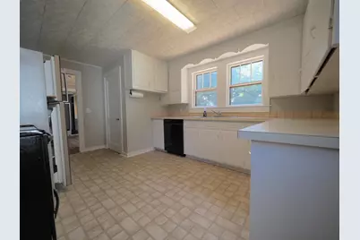 8 Fairview Avenue, Augusta, ME 04330 - Photo 7