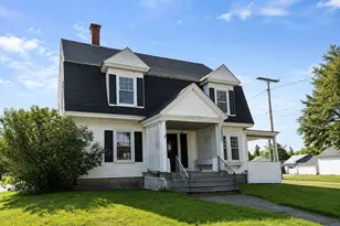 129 Greeley St, Pittsfield, ME 04967 - Photo 1