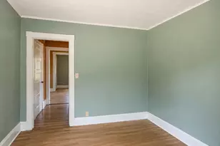 129 Greeley St, Pittsfield, ME 04967 - Photo 9