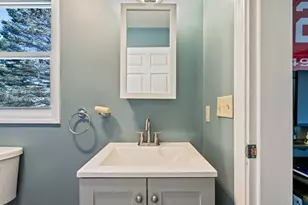 1712 Hotel Rd, Auburn, ME 04210 - Photo 15