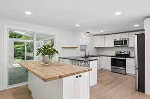 35 Timothy Ln, Yarmouth, ME 04096 - Photo 5